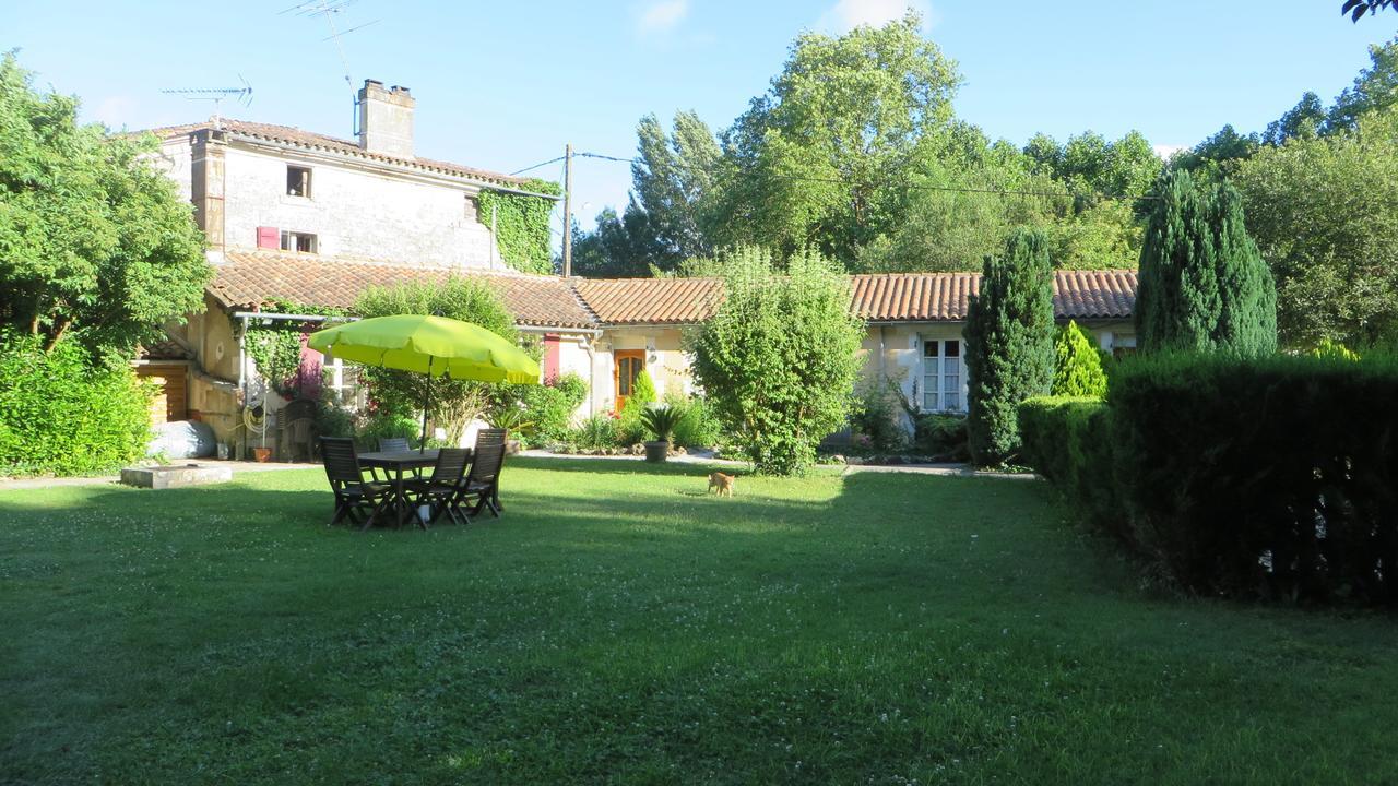Bed and Breakfast La Tonnellerie Châteauneuf-sur-Charente Zewnętrze zdjęcie